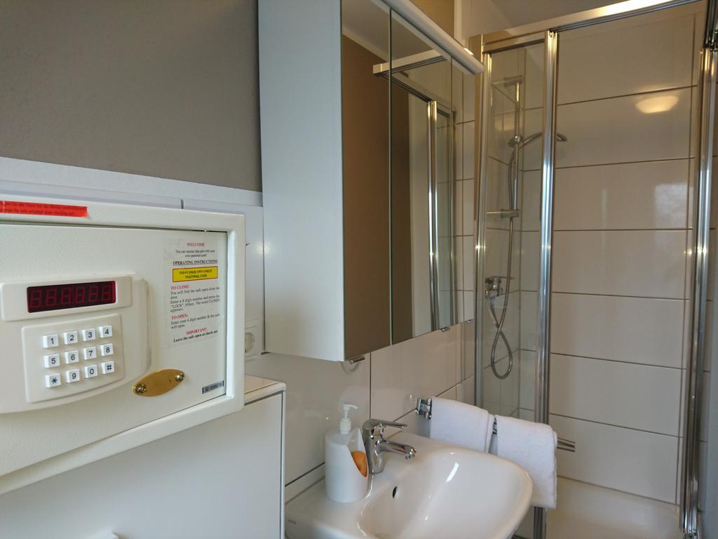 Budapester Hof Gaestehaus هامبورغ المظهر الخارجي الصورة